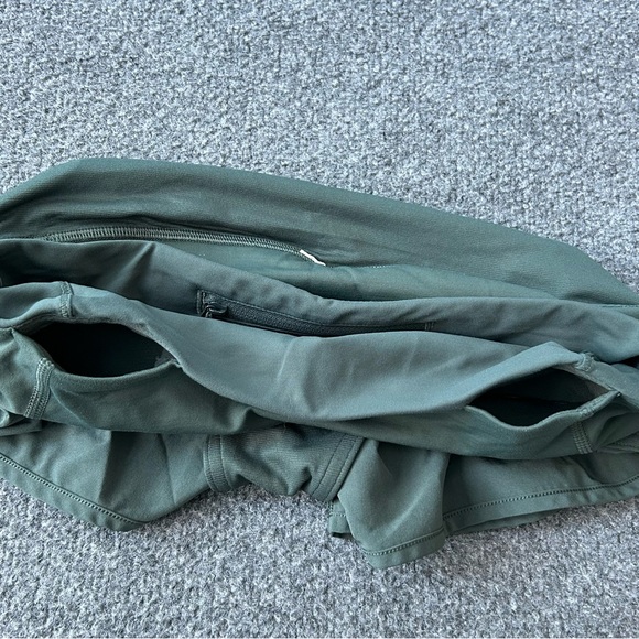 Lululemon Speed Up Shorts Womens 4 Green Lined Running Athletic Zip Pocket - Picture 14 of 14